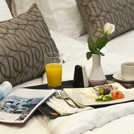 Hotel Cevahir 5*