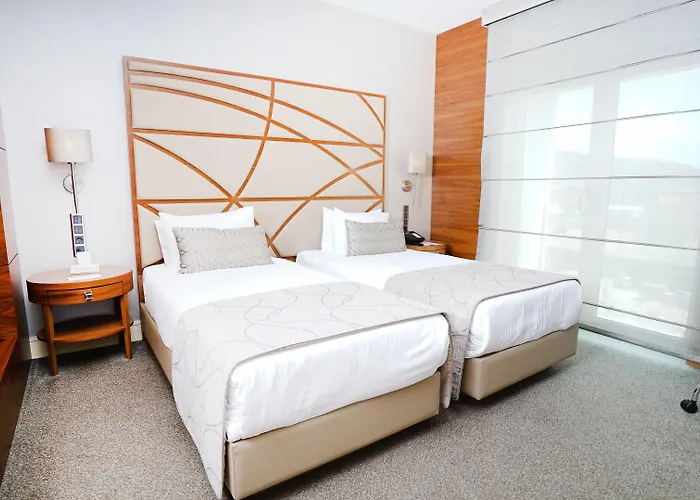 Отель Cevahir Стамбул