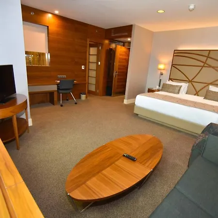 Cevahir Hotel Istanboel